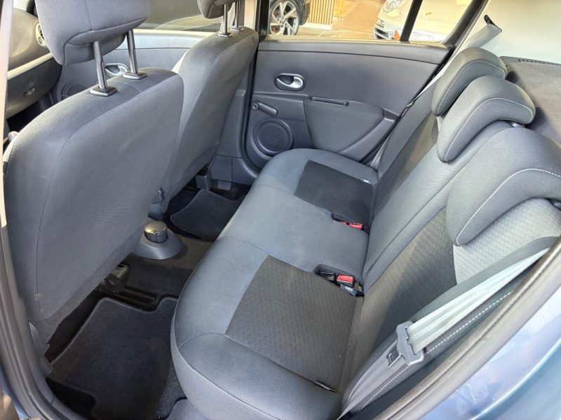 RENAULT CLIO EXPRESSION 2011