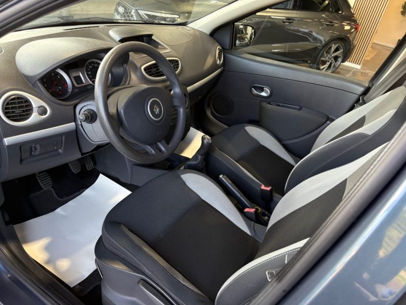 RENAULT CLIO EXPRESSION 2011