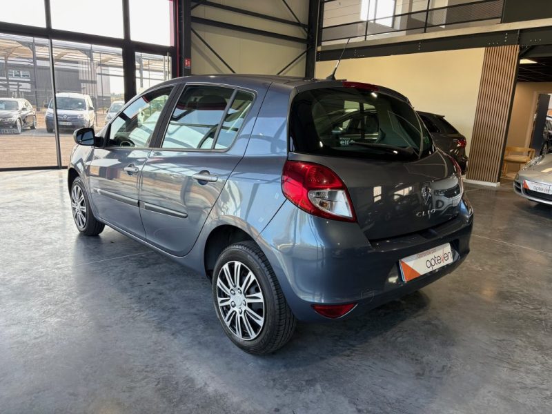 RENAULT CLIO EXPRESSION 2011