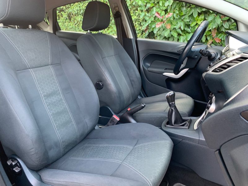 FORD FIESTA 1.4 TDCI 70CH FAP TREND 5P 2011