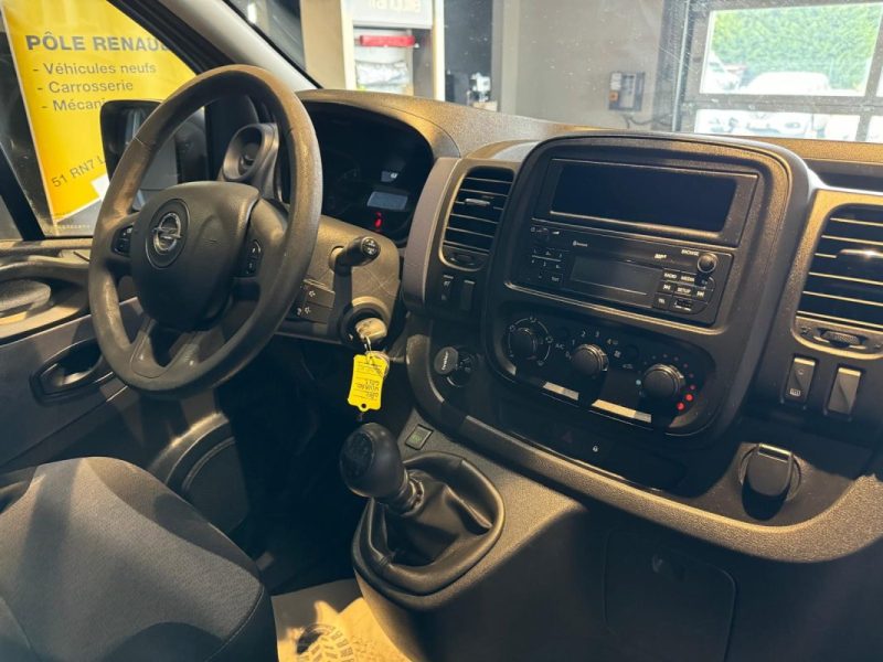 OPEL Model :VIVARO Finition:L1H1 1.6 CDTI BiTurbo 125 Pack Clim + / ATTELAGE / GALERIE + ECHELLE / S