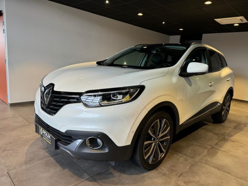RENAULT KADJAR TCE 130 EDC INTENS / TOIT PANORAMIQUE / ENTRETIEN RENAULT COMPLET  / ATTELAGE / EASY PARK ASSIST / RADAR 360° 2017