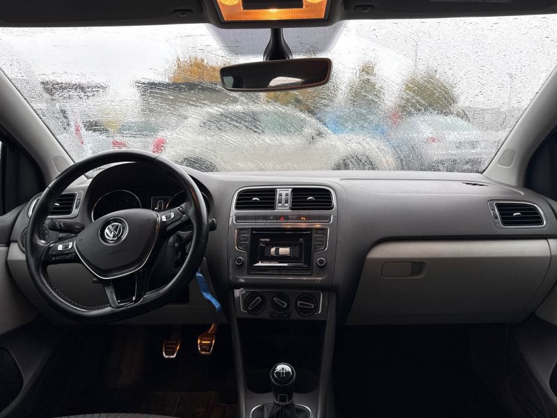 VOLKSWAGEN POLO 1.2 TSI 90CH BLUEMOTION TECHNOLOGY CONFORTLINE BUSINESS 5P 