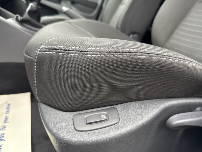 RENAULT CLIO 0.9 90CV LIMITED