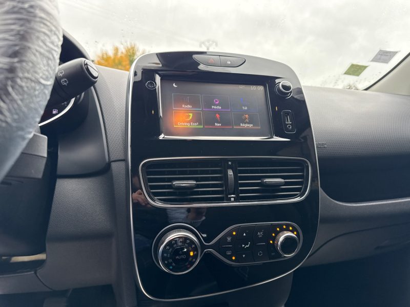 RENAULT CLIO 0.9 90CV LIMITED