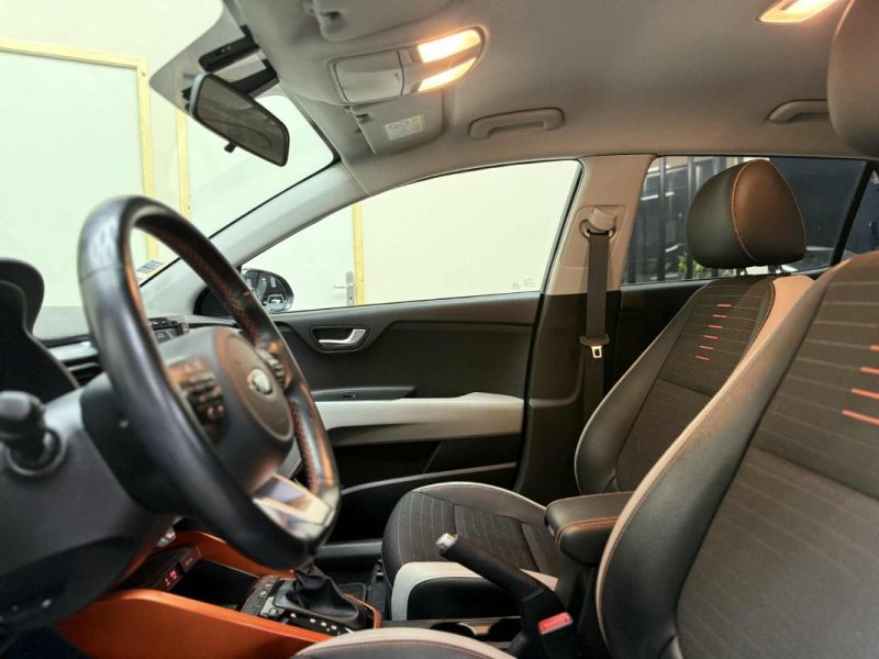 KIA STONIC 1.0 T-GDI 120 ACTIVE DCT 2020