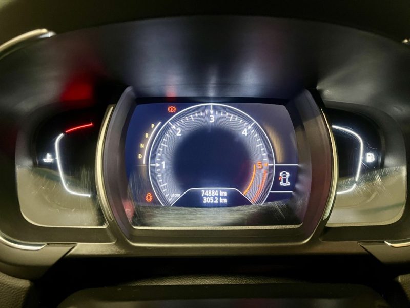 RENAULT Scénic 1.7 Blue Dci 120CH EDC Business 5 Places 