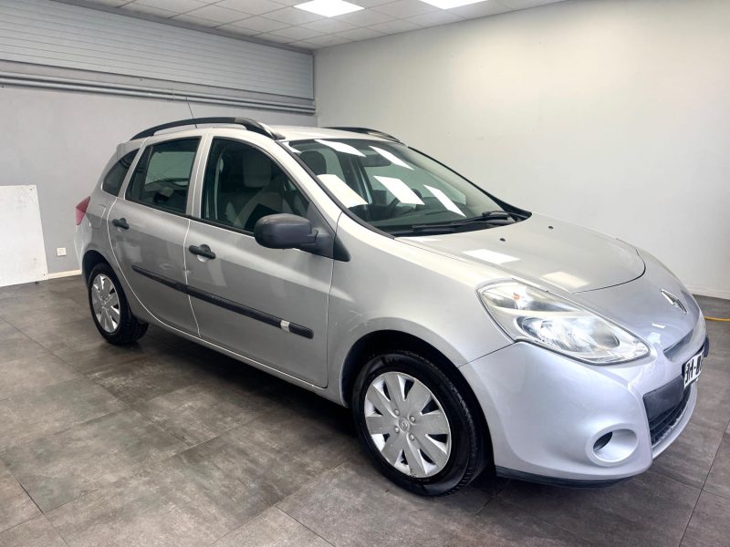 RENAULT CLIO III ESTATE 1.5 DCI 70 CV ECO2 AUTHENTIQUE 2011
