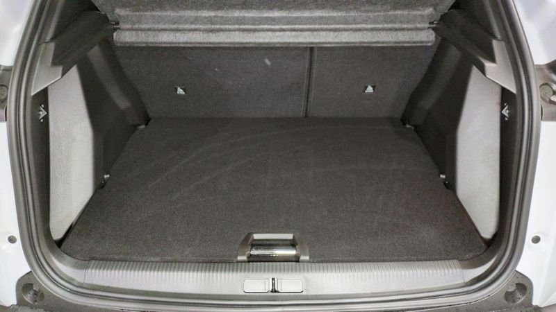 Peugeot 2008 Hybrid 145 e-dcs6 gt+ jantes 18 + pack vision & navigation drive assist plus