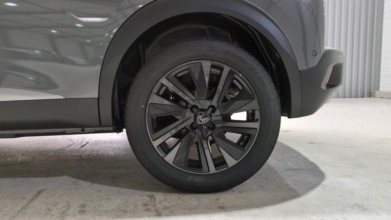 Peugeot 2008 Hybrid 145 e-dcs6 gt+ jantes 18 + pack vision & navigation drive assist plus