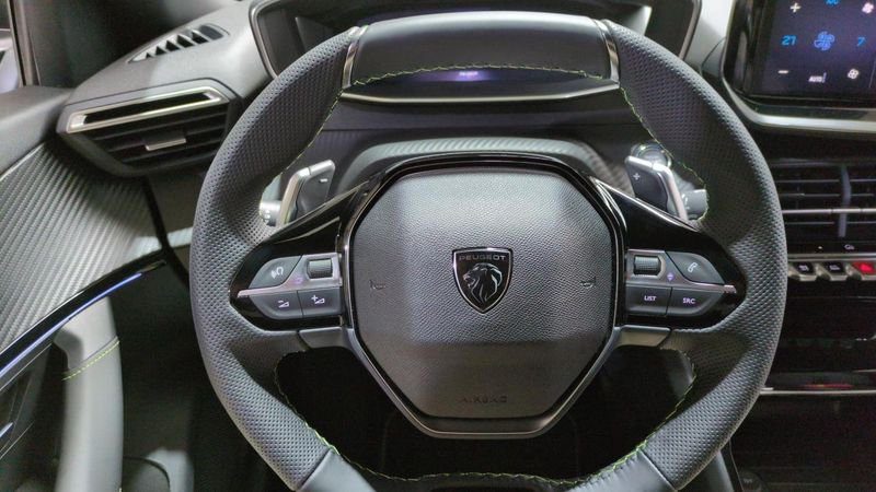 Peugeot 2008 Hybrid 145 e-dcs6 gt+ jantes 18 + pack vision & navigation drive assist plus