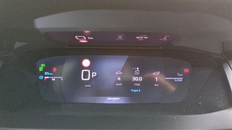 Peugeot 2008 Hybrid 145 e-dcs6 gt+ jantes 18 + pack vision & navigation drive assist plus