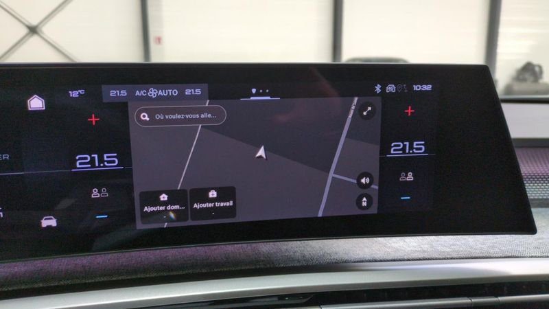 Peugeot 3008 nouveau Hybrid 145 e-dcs6 gt