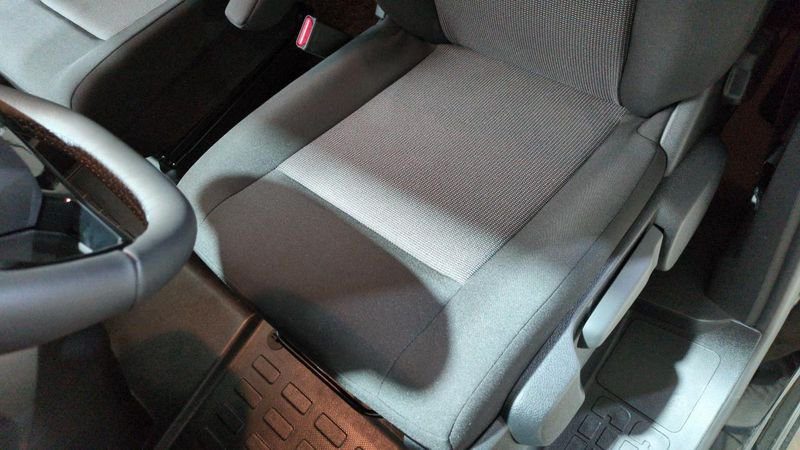 Peugeot Expert fourgon nouveau Cab approfondie xl bluehdi 180 s&s eat8 + pack premium connect