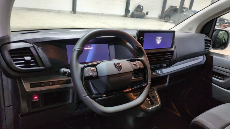 Peugeot Expert fourgon nouveau Cab approfondie xl bluehdi 180 s&s eat8 + pack premium connect