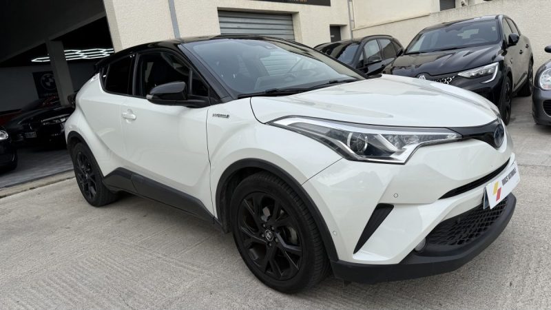 TOYOTA C-HR 122H 2WD finition  Graphic 2019