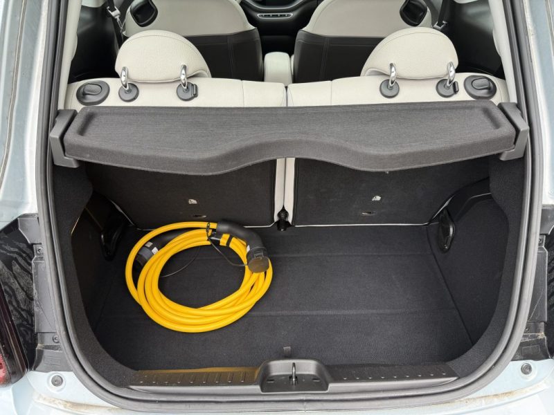 FIAT 500 E 118CH LA PRIMA JBL CAR PLAY    2023