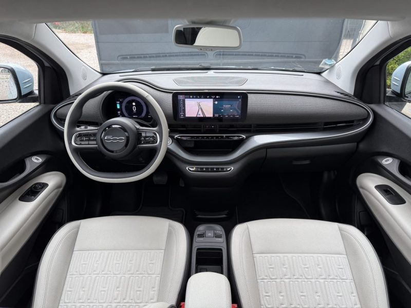 FIAT 500 E 118CH LA PRIMA JBL CAR PLAY    2023