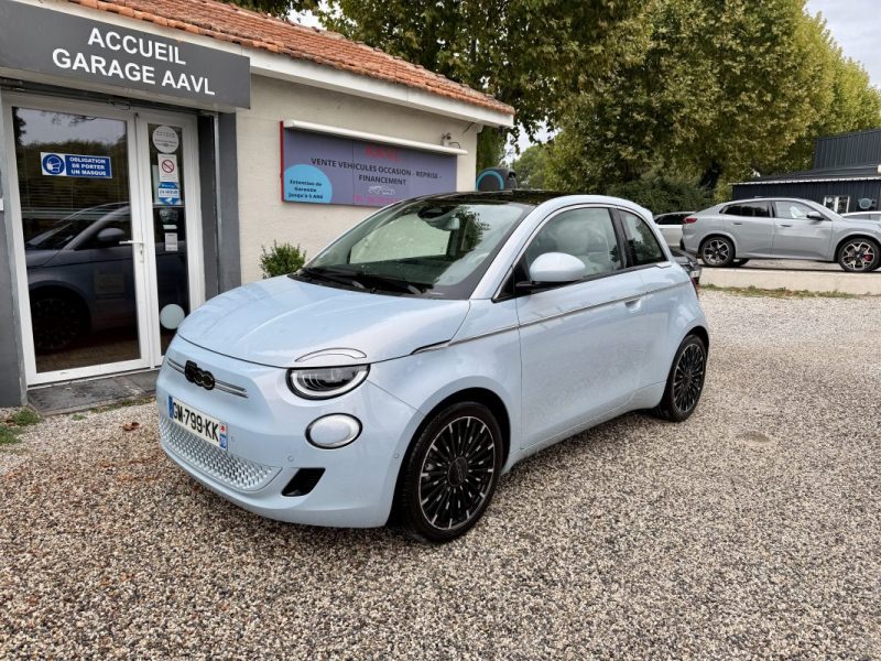 FIAT 500 E 118CH LA PRIMA JBL CAR PLAY    2023