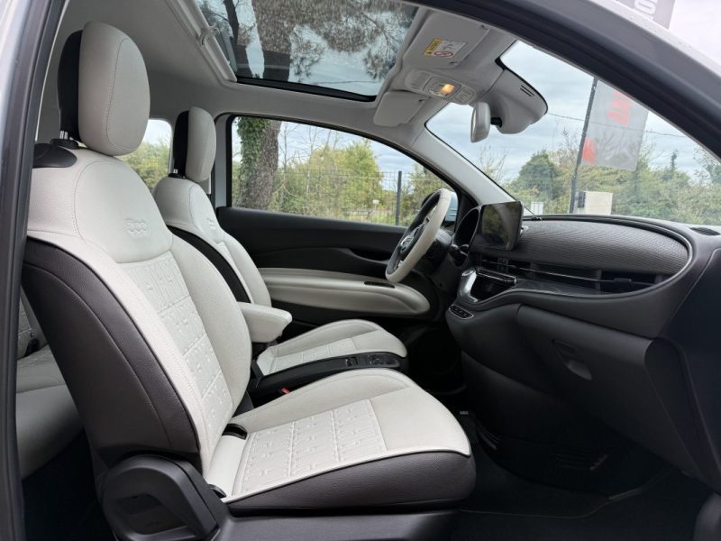 FIAT 500 E 118CH LA PRIMA JBL CAR PLAY    2023