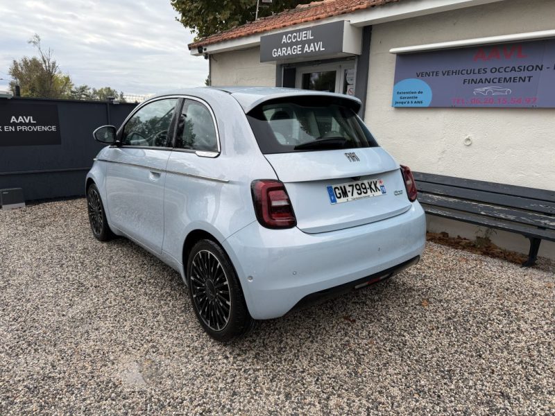 FIAT 500 E 118CH LA PRIMA JBL CAR PLAY    2023