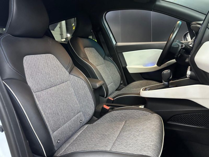 RENAULT CLIO 1.6 E-Tech 140 cv Première Edition