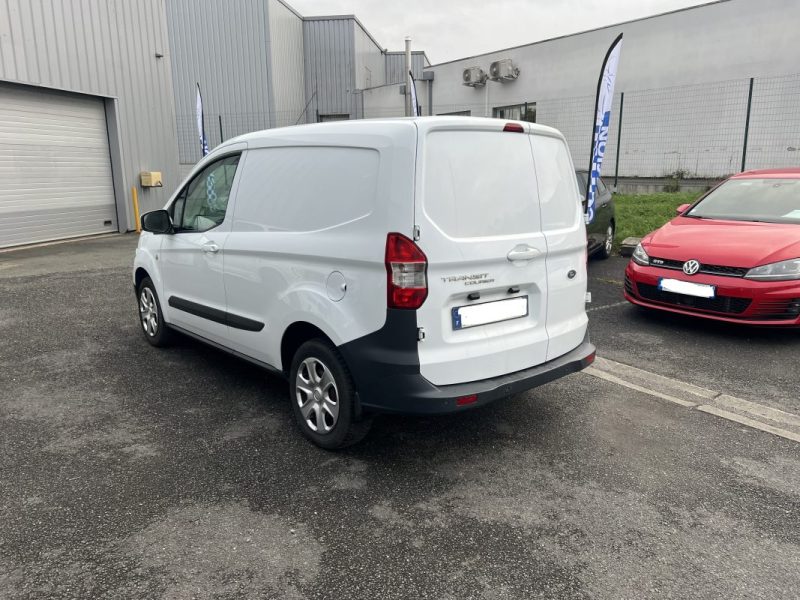 FORD TRANSIT COURIER  1.5 TD 75CH TITANIUM EURO6 GARANTIE 12 MOIS 2017