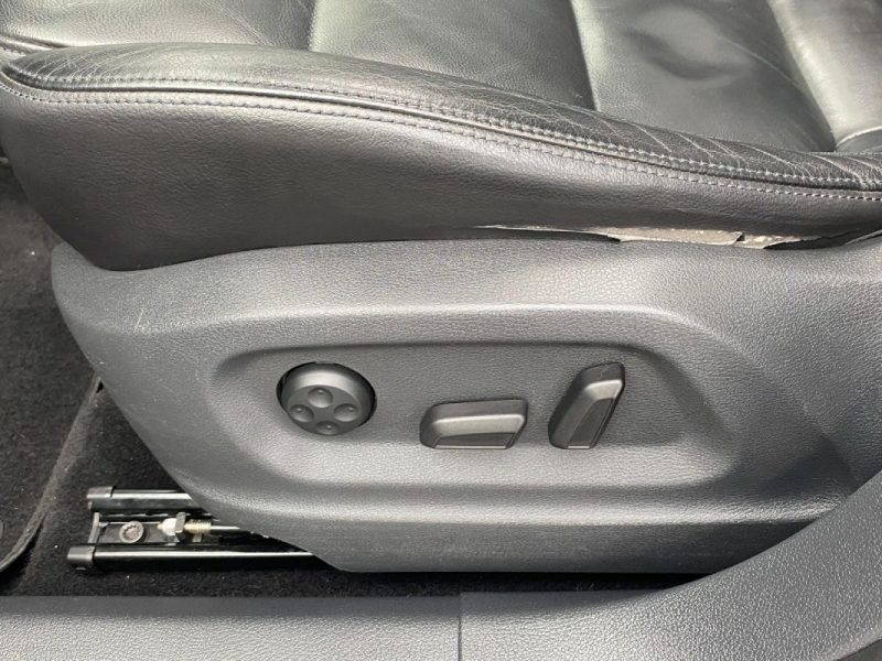 VW Tiguan 140ch Carat 🚙🌞 Toit pano / Full cuir 🛋️ / Reprise 🔄 Garantie 6 mois ✅