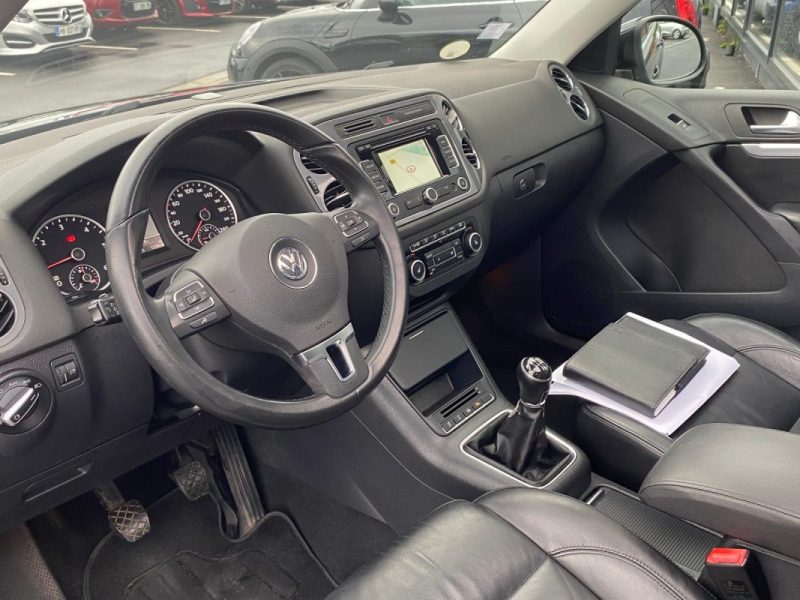 VW Tiguan 140ch Carat 🚙🌞 Toit pano / Full cuir 🛋️ / Reprise 🔄 Garantie 6 mois ✅