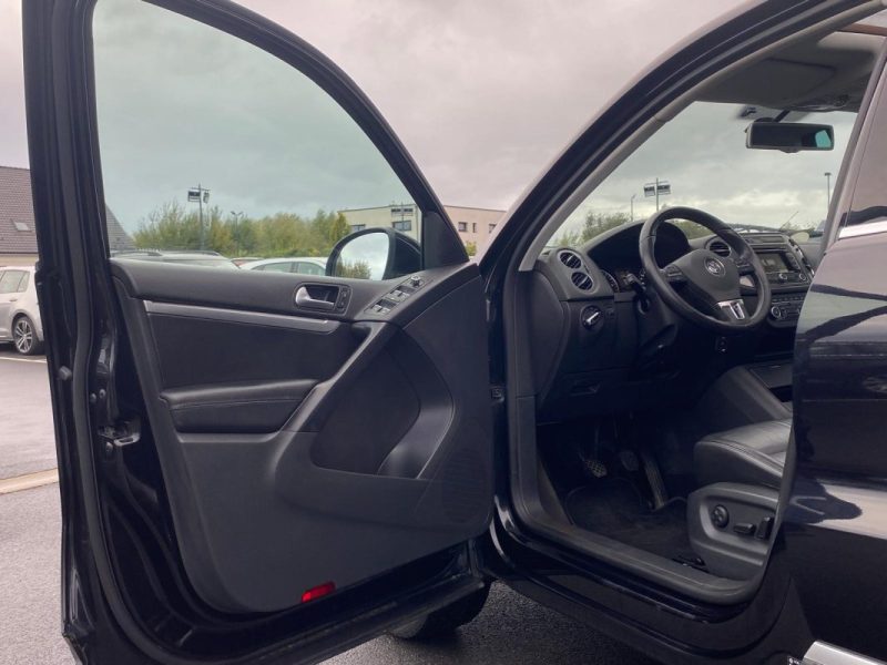 VW Tiguan 140ch Carat 🚙🌞 Toit pano / Full cuir 🛋️ / Reprise 🔄 Garantie 6 mois ✅