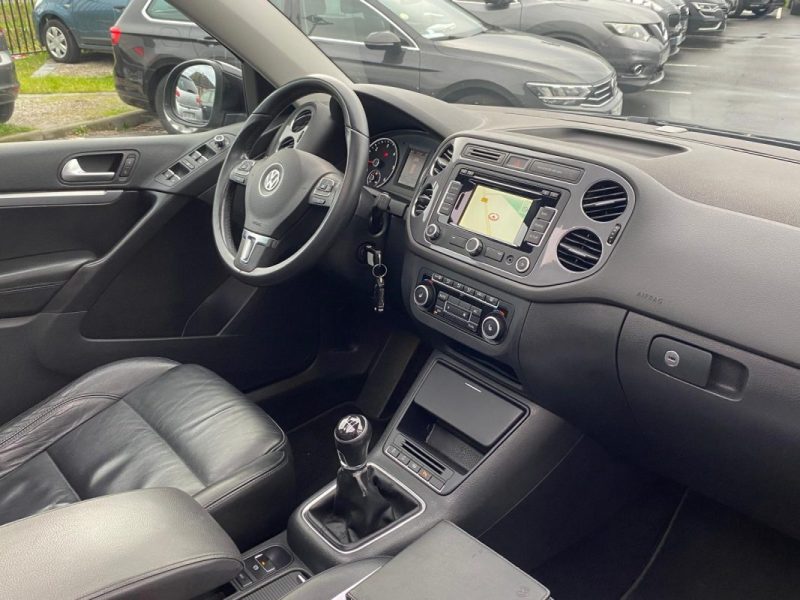 VW Tiguan 140ch Carat 🚙🌞 Toit pano / Full cuir 🛋️ / Reprise 🔄 Garantie 6 mois ✅