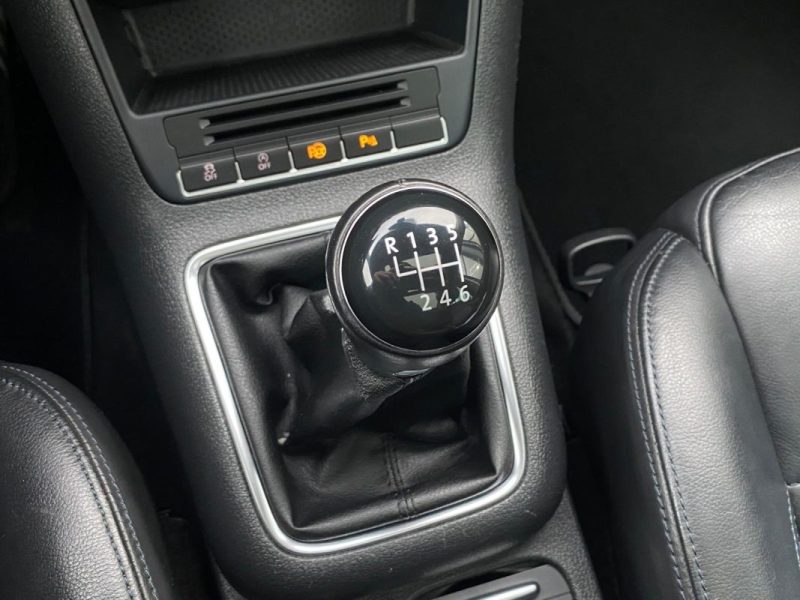 VW Tiguan 140ch Carat 🚙🌞 Toit pano / Full cuir 🛋️ / Reprise 🔄 Garantie 6 mois ✅