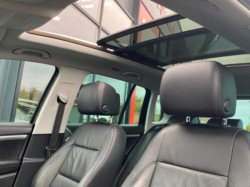 VW Tiguan 140ch Carat 🚙🌞 Toit pano / Full cuir 🛋️ / Reprise 🔄 Garantie 6 mois ✅