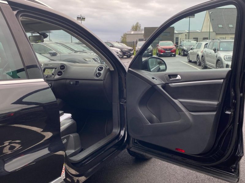 VW Tiguan 140ch Carat 🚙🌞 Toit pano / Full cuir 🛋️ / Reprise 🔄 Garantie 6 mois ✅