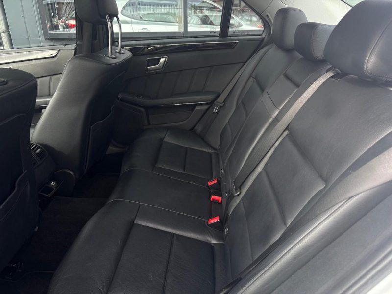 MERCEDES Classe E 265ch 4MATIC 🚗🌞 Avantgarde / Toit ouvrant pano / Reprise 🔄 Garantie 6 mois ✅