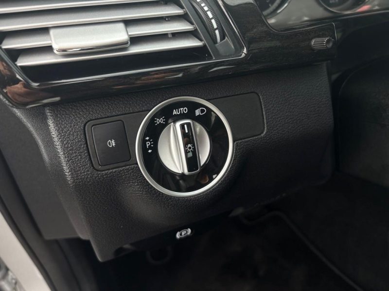 MERCEDES Classe E 265ch 4MATIC 🚗🌞 Avantgarde / Toit ouvrant pano / Reprise 🔄 Garantie 6 mois ✅