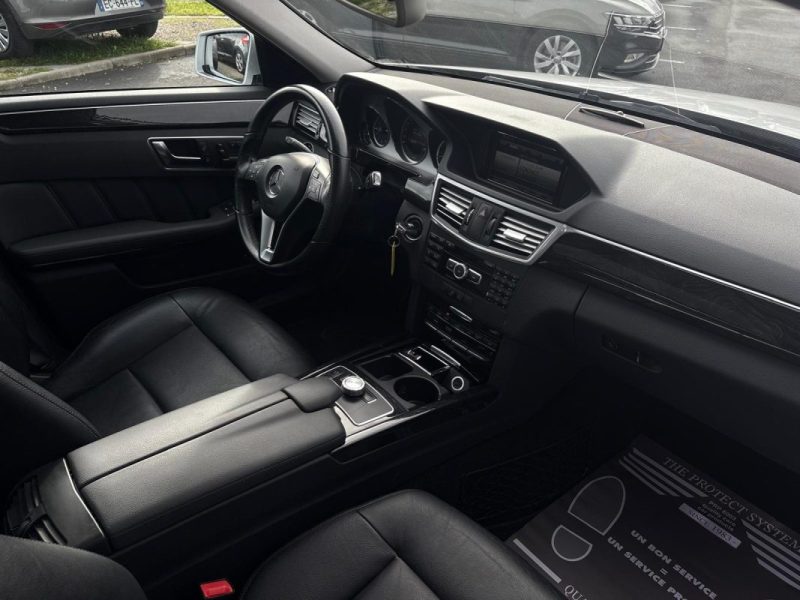 MERCEDES Classe E 265ch 4MATIC 🚗🌞 Avantgarde / Toit ouvrant pano / Reprise 🔄 Garantie 6 mois ✅