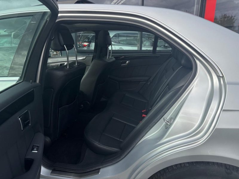 MERCEDES Classe E 265ch 4MATIC 🚗🌞 Avantgarde / Toit ouvrant pano / Reprise 🔄 Garantie 6 mois ✅