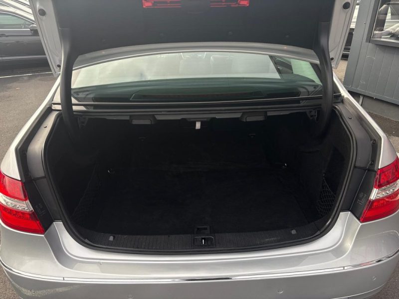 MERCEDES Classe E 265ch 4MATIC 🚗🌞 Avantgarde / Toit ouvrant pano / Reprise 🔄 Garantie 6 mois ✅