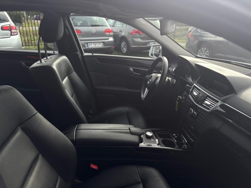 MERCEDES Classe E 265ch 4MATIC 🚗🌞 Avantgarde / Toit ouvrant pano / Reprise 🔄 Garantie 6 mois ✅