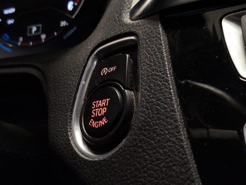 BMW SERIE 1 118D 150CH URBAN CHIC / MAIN LIBRE / CAMERA DE RECUL /  2019