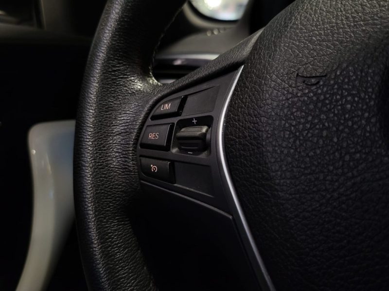 BMW SERIE 1 118D 150CH URBAN CHIC / MAIN LIBRE / CAMERA DE RECUL /  2019