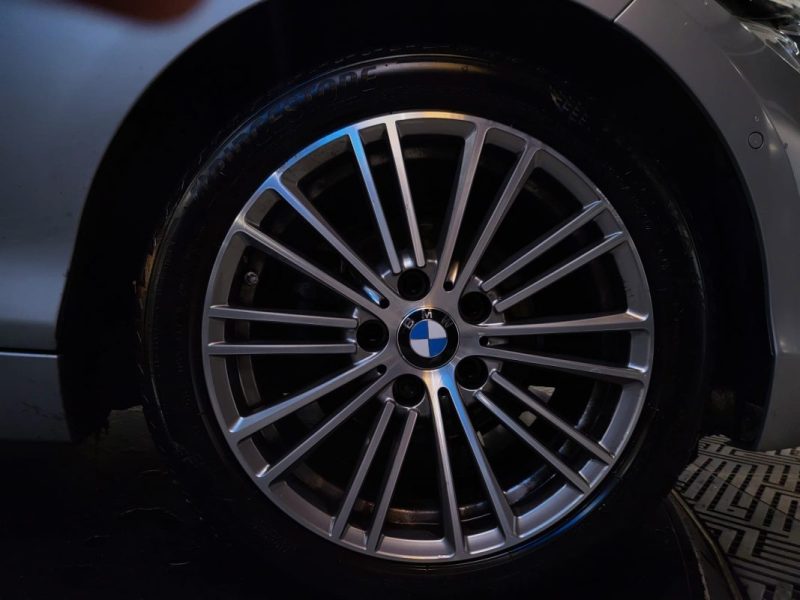 BMW SERIE 1 118D 150CH URBAN CHIC / MAIN LIBRE / CAMERA DE RECUL /  2019