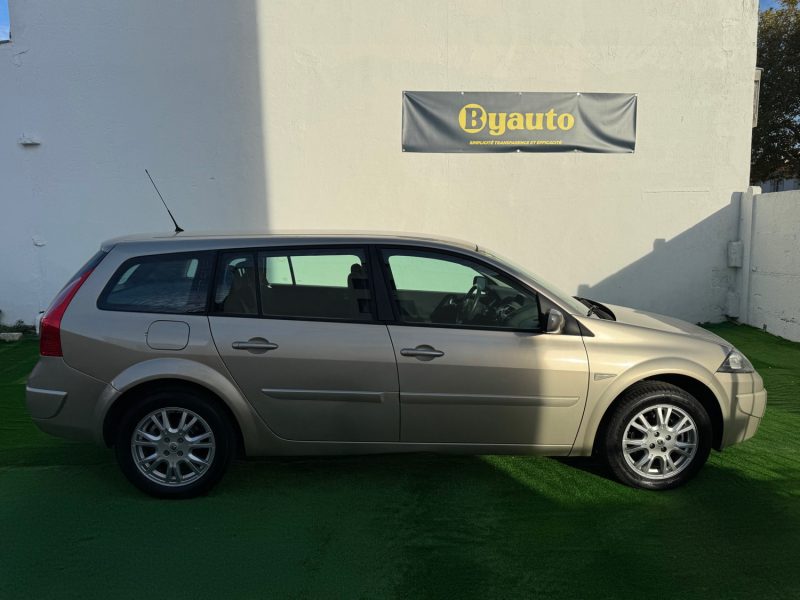 RENAULT MEGANE 1.5 DCI 106 CV FINITION EXTREME GARANTIE 6 MOIS  2009