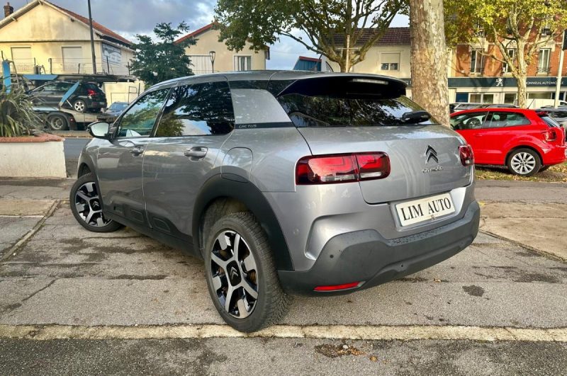 CITROEN C4 CACTUS 1.5 BlueHDI 120 SHINE EAT6 **1ère MAIN**