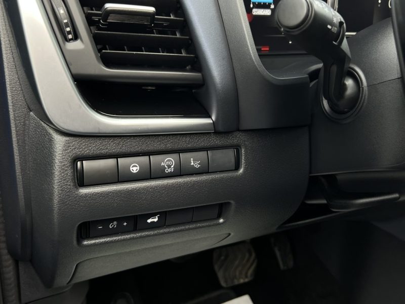 NISSAN QASHQAI 3 III TEKNA 1.3 HYBRID 158 Cv BOITE AUTO / TOIT PANO APPLE & ANDROID - GARANTIE 1 AN