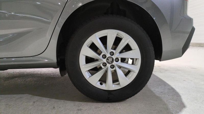 Skoda Kamiq 1.0 tsi evo 2 116 ch dsg7 selection