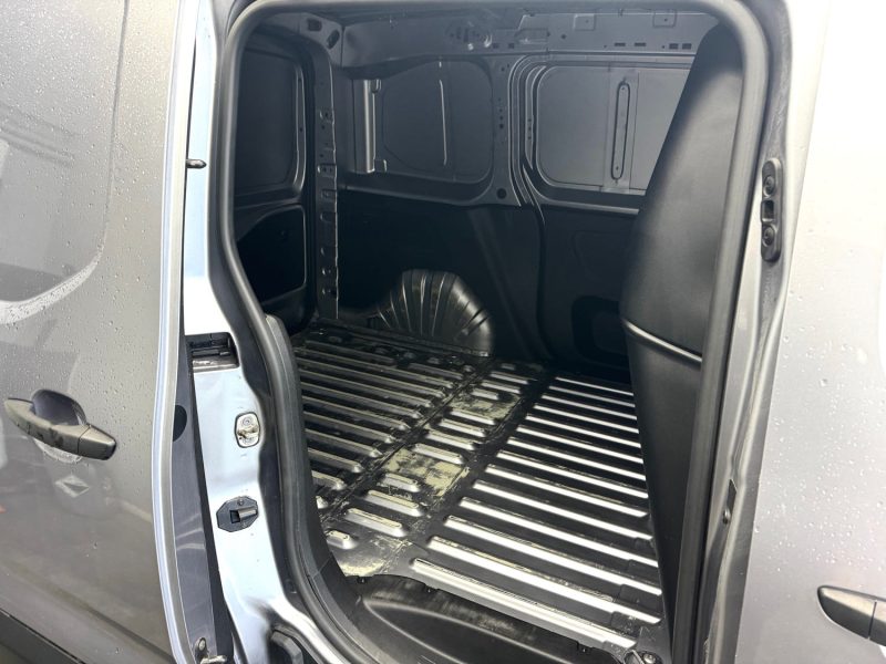 PEUGEOT PARTNER STANDARD 1,5 BLUEHDI 100CH S&S BVM5 PREMIUM 2021