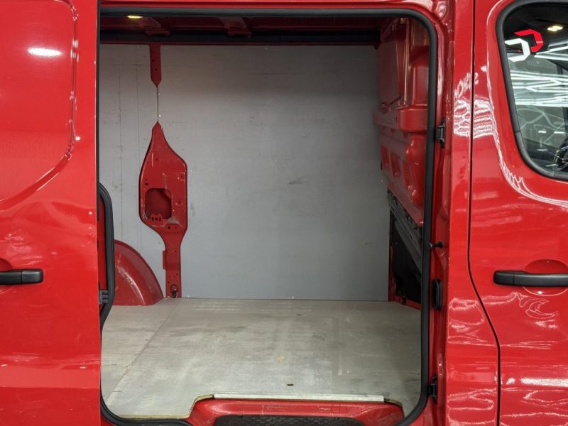 RENAULT TRAFIC L1H1 2T8 2.0 BLUE DCI 110CH CONFORT 2022 TTC