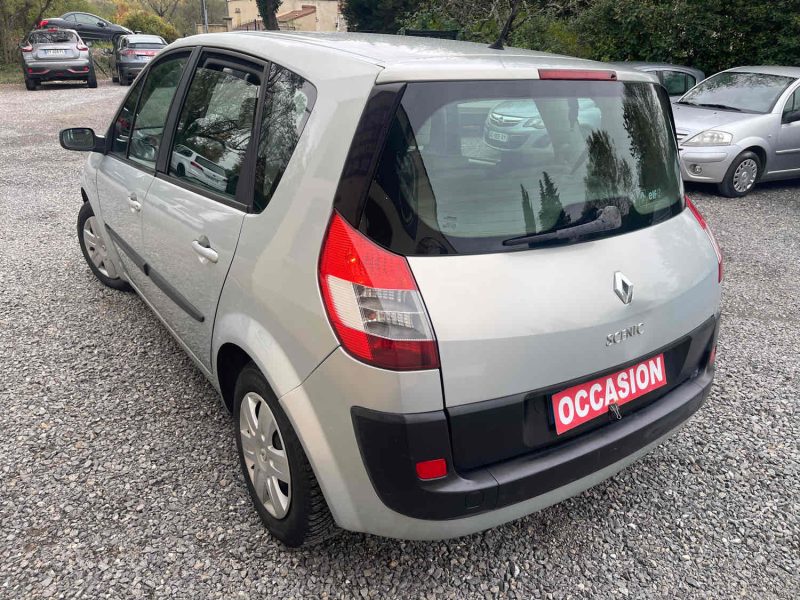 RENAULT MEGANE SCENIC PACK AUTHENTIQUE 1.6 16V 2004